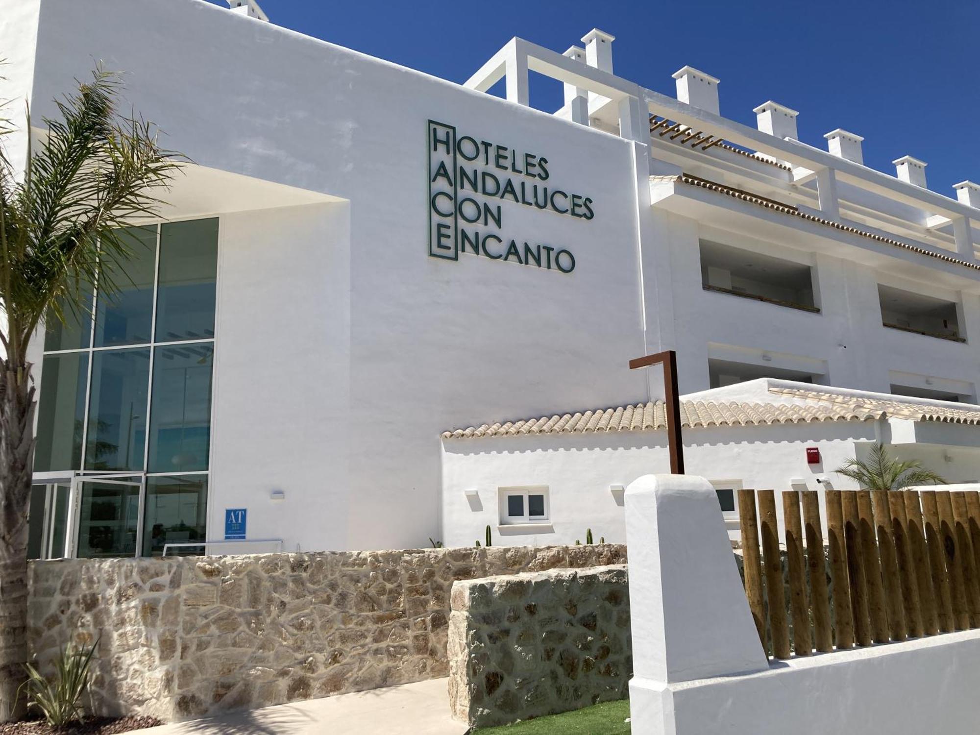 Punta Candor Suites Рота Екстериор снимка