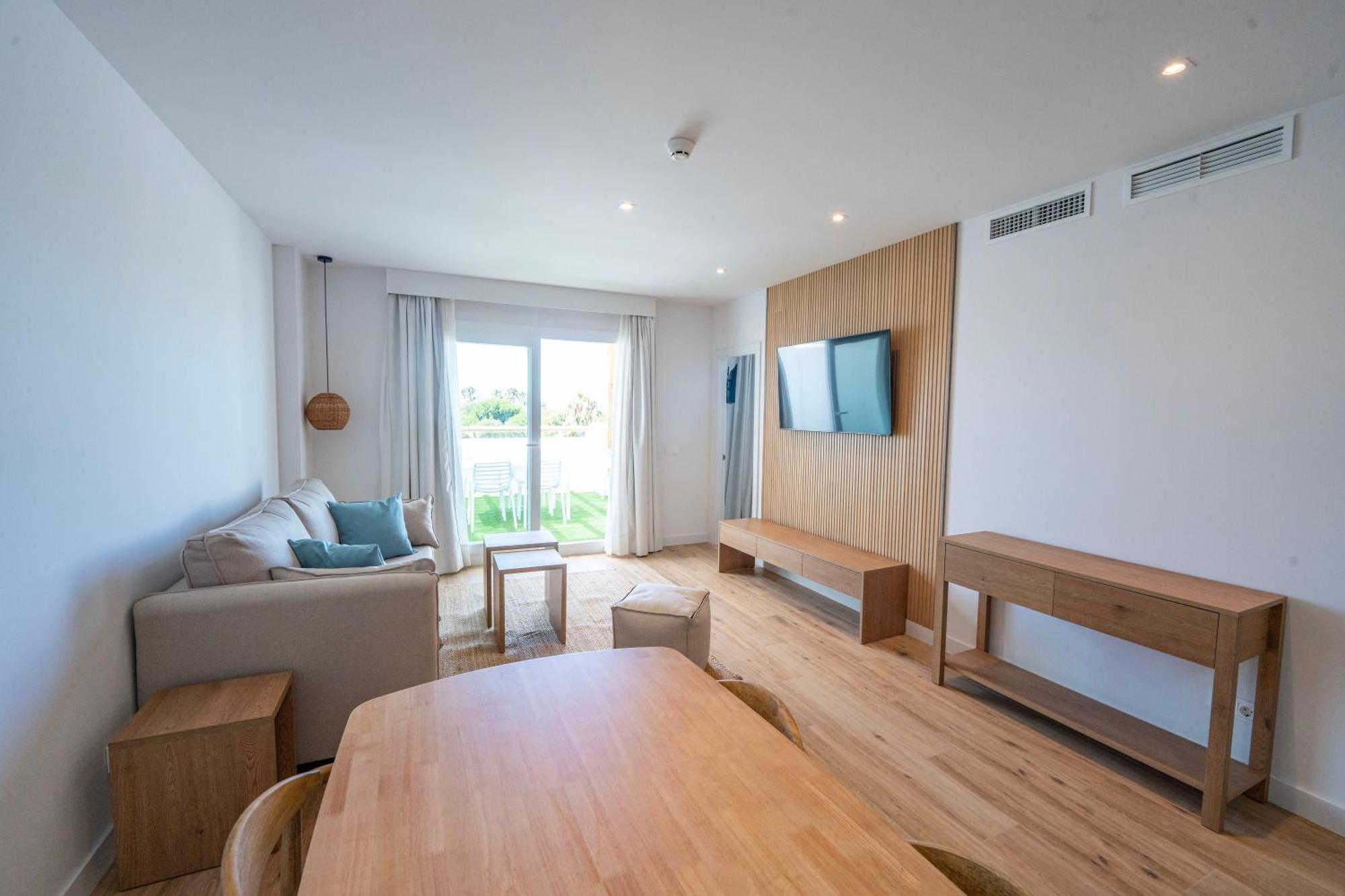 Punta Candor Suites Рота Екстериор снимка