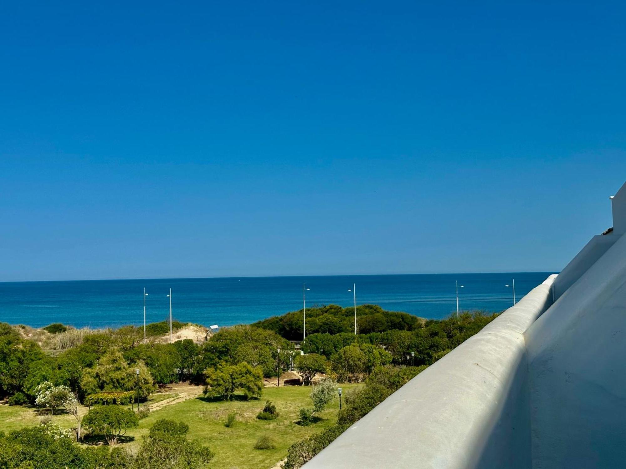 Punta Candor Suites Рота Екстериор снимка