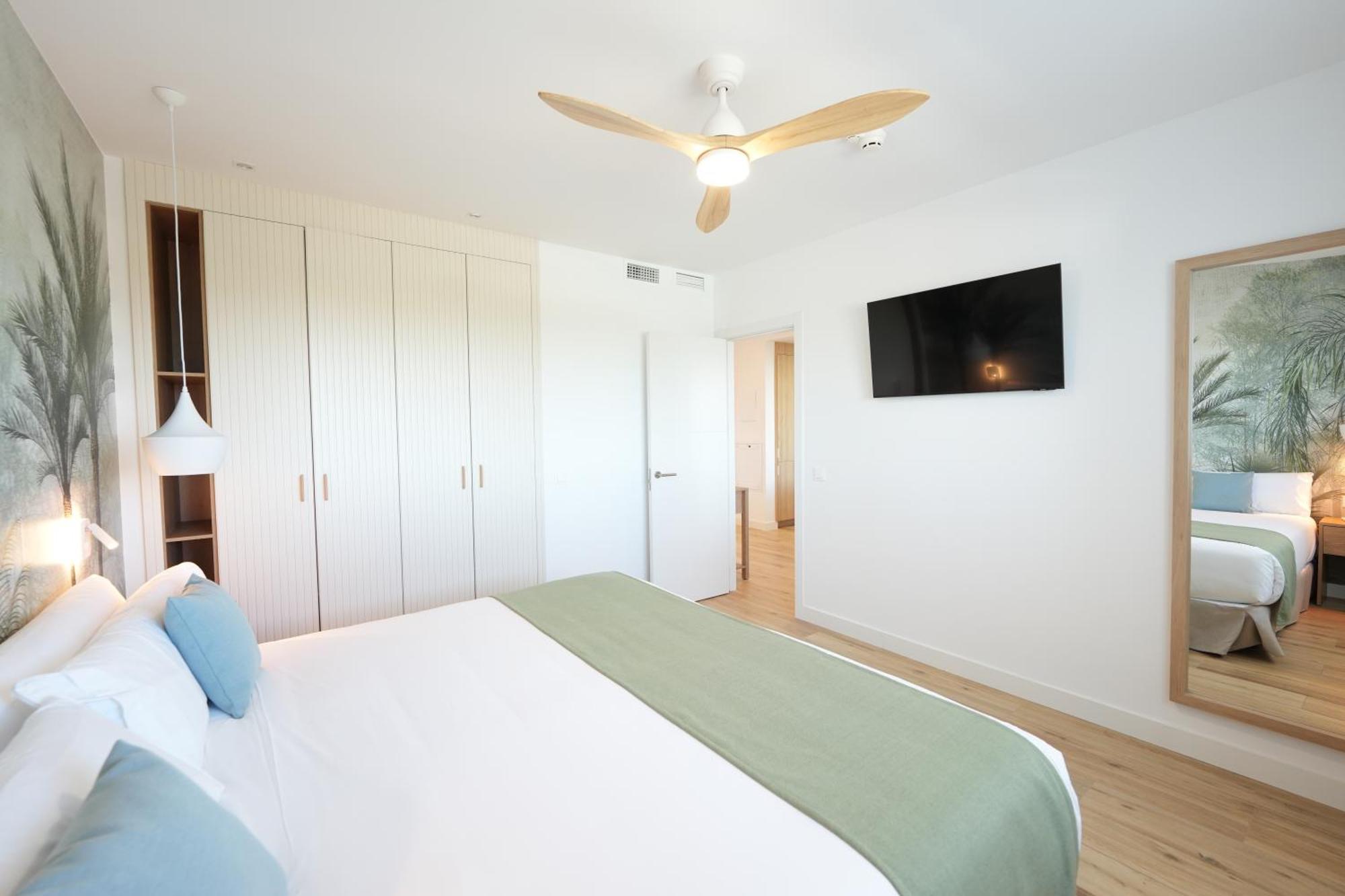 Punta Candor Suites Рота Екстериор снимка
